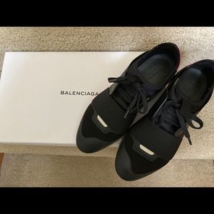 2019 Balenciaga Bicolors Sneakers Size 6, like NEW